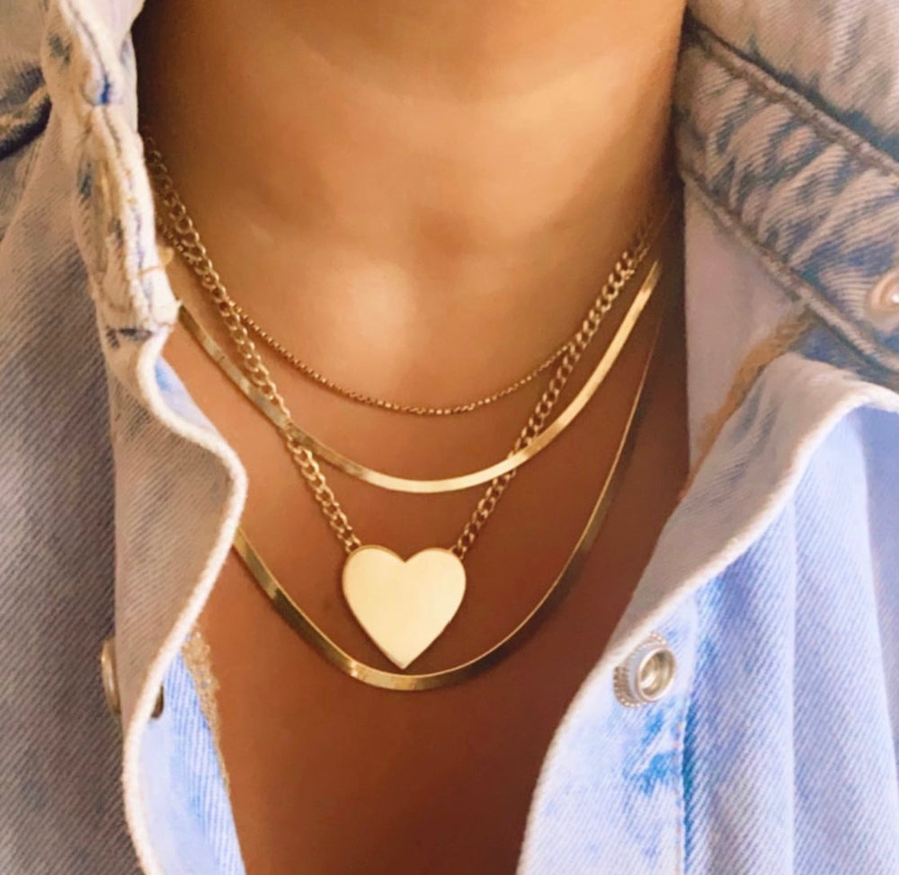 
            
                Load image into Gallery viewer, Cuban Link Heart Necklace
            
        
